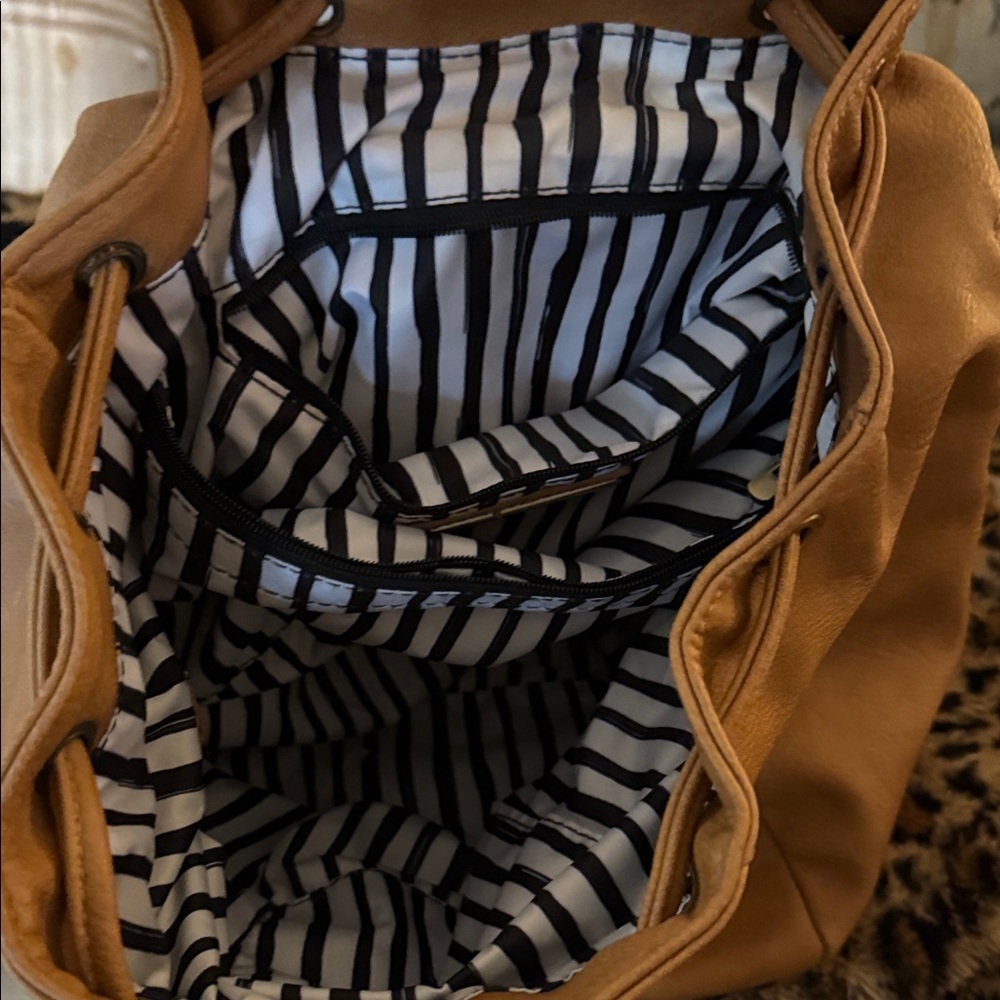 Tan Leather Tote Bag with Striped Interior